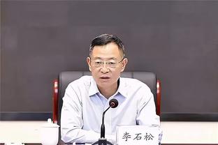 TA：切尔西预计为哈钦森提供续约报价，有几支球队在关注他